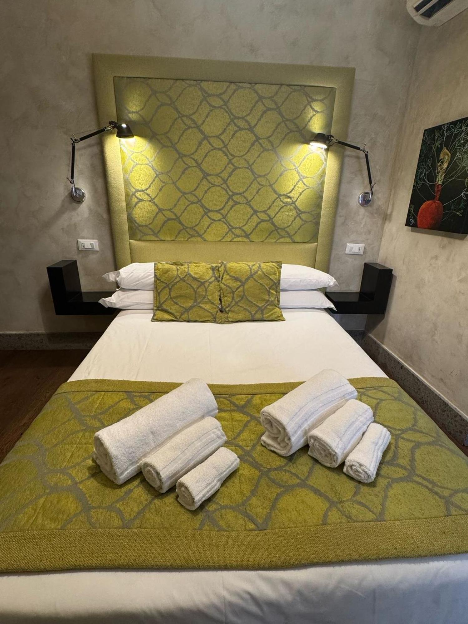 Pantheon Luxury Suite روما المظهر الخارجي الصورة